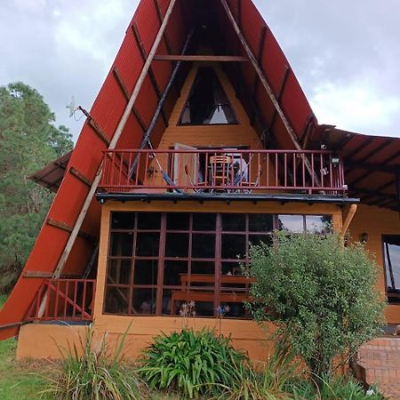 Chalets Amarelo Suesca Buitenkant foto